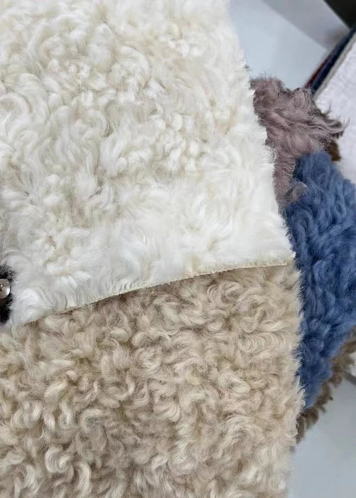 Klassieke gezellige witte fleece pluche accent loungestoel met poef