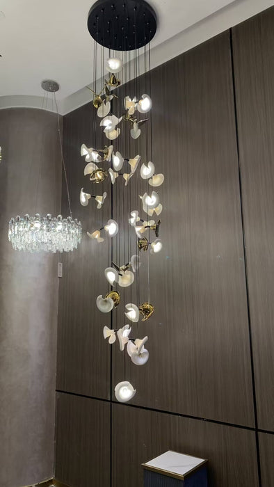 Modern Art Petunia Chandelier for Staircase/Foyer/Living Room