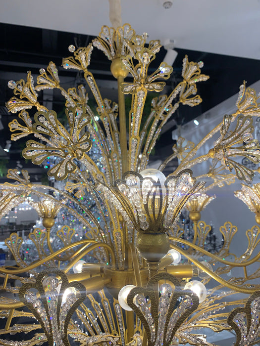 French Style Floral Crystal Chandelier in Gold Finish