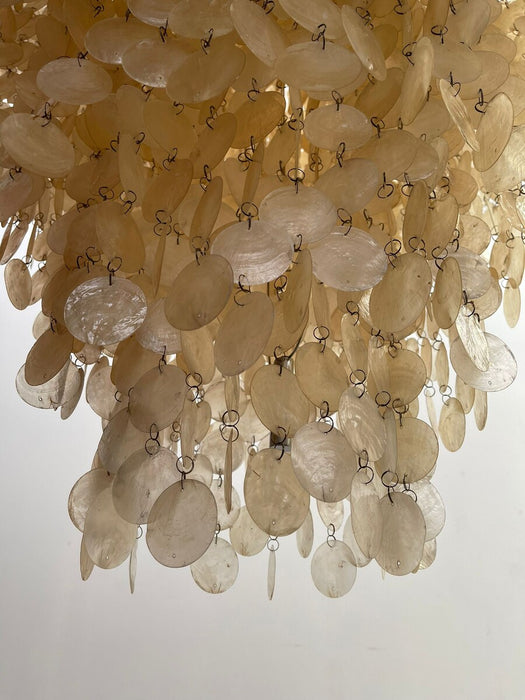 Rylight Designer-recommended Seashell Pendant