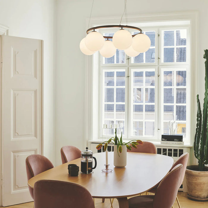 Rylight Oval/Ring 3/6/8-Globes Class Chandelier